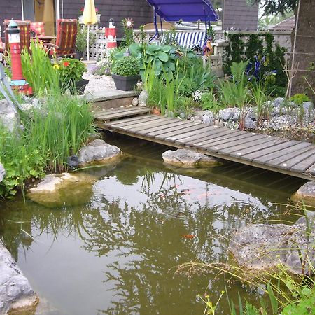 Reni'S Oase Am Bodensee Bed & Breakfast Kesswil Bagian luar foto