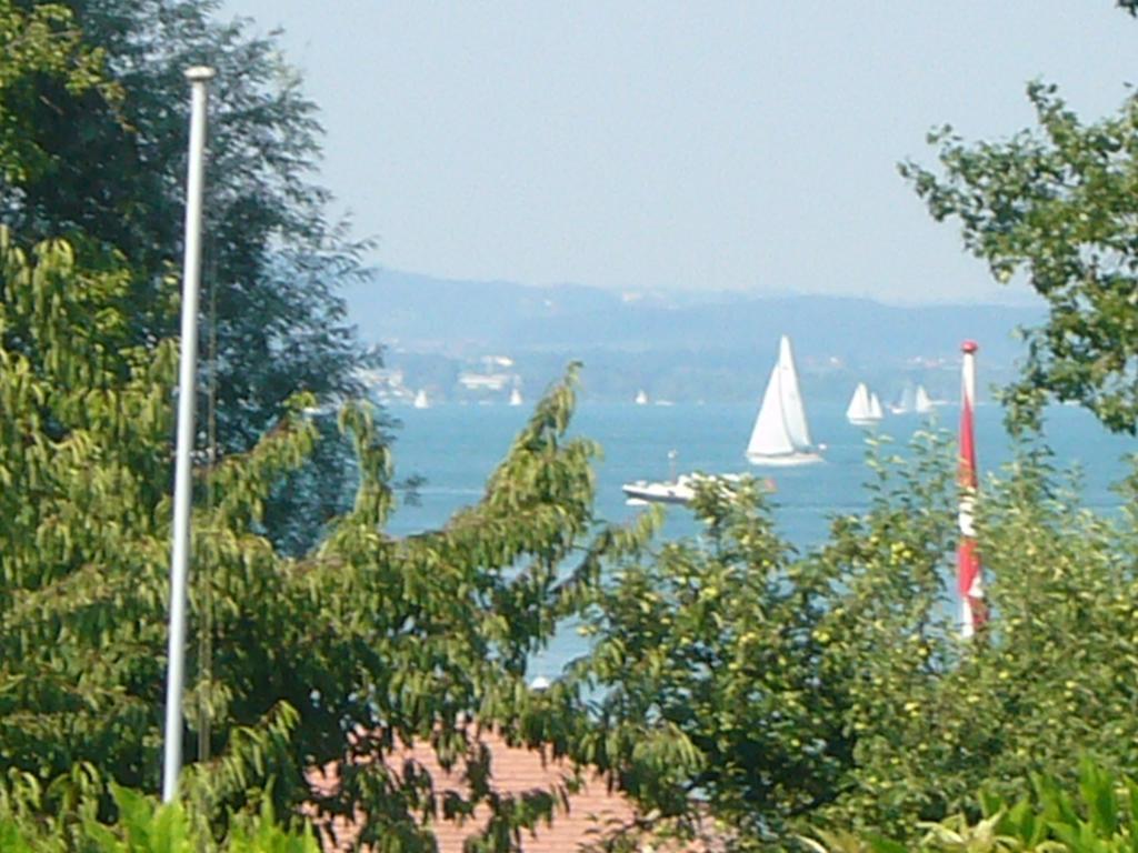 Reni'S Oase Am Bodensee Bed & Breakfast Kesswil Bagian luar foto